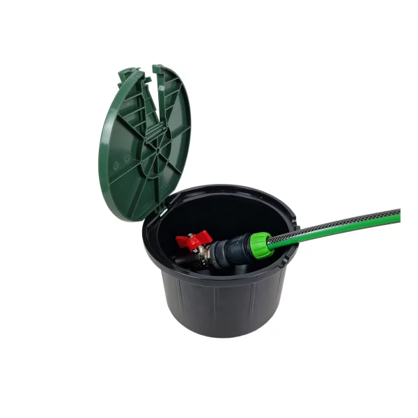 Externe aansluiting aftappunt regenwater tuin